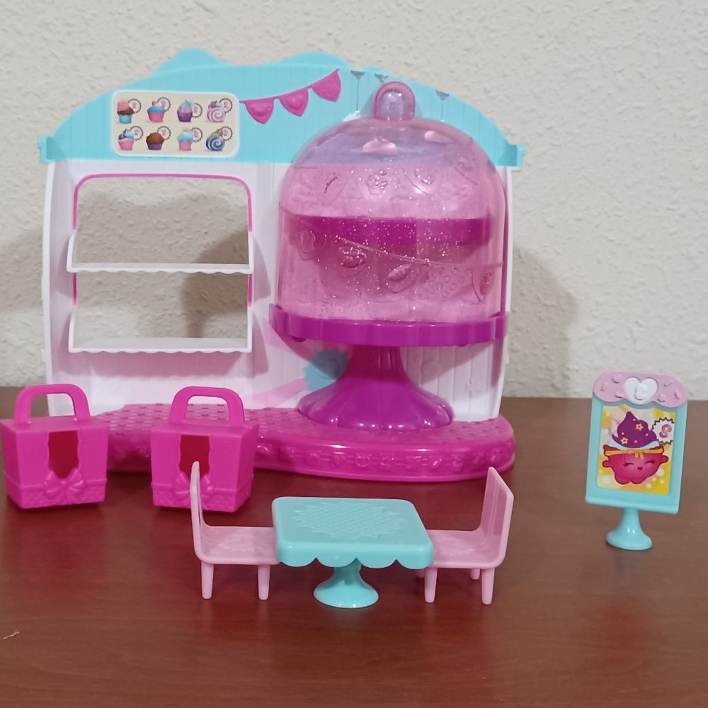Shopkins Cupcake Queen Cafe Set